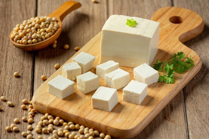 What does tofu taste like?