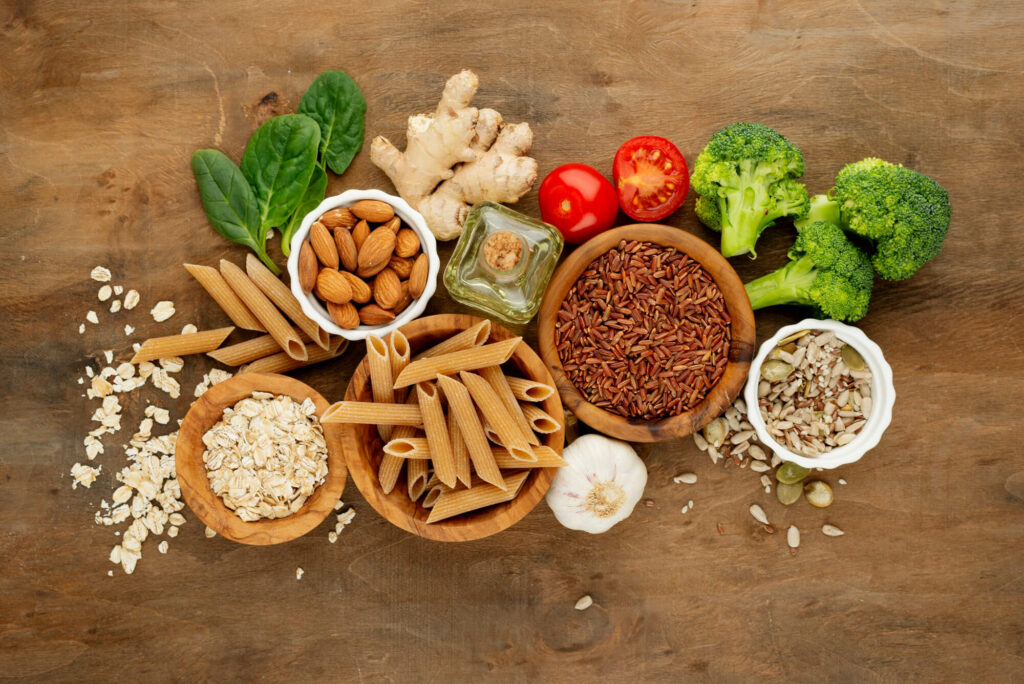 Broccoli, pasta, spinach, ginger vegan foods